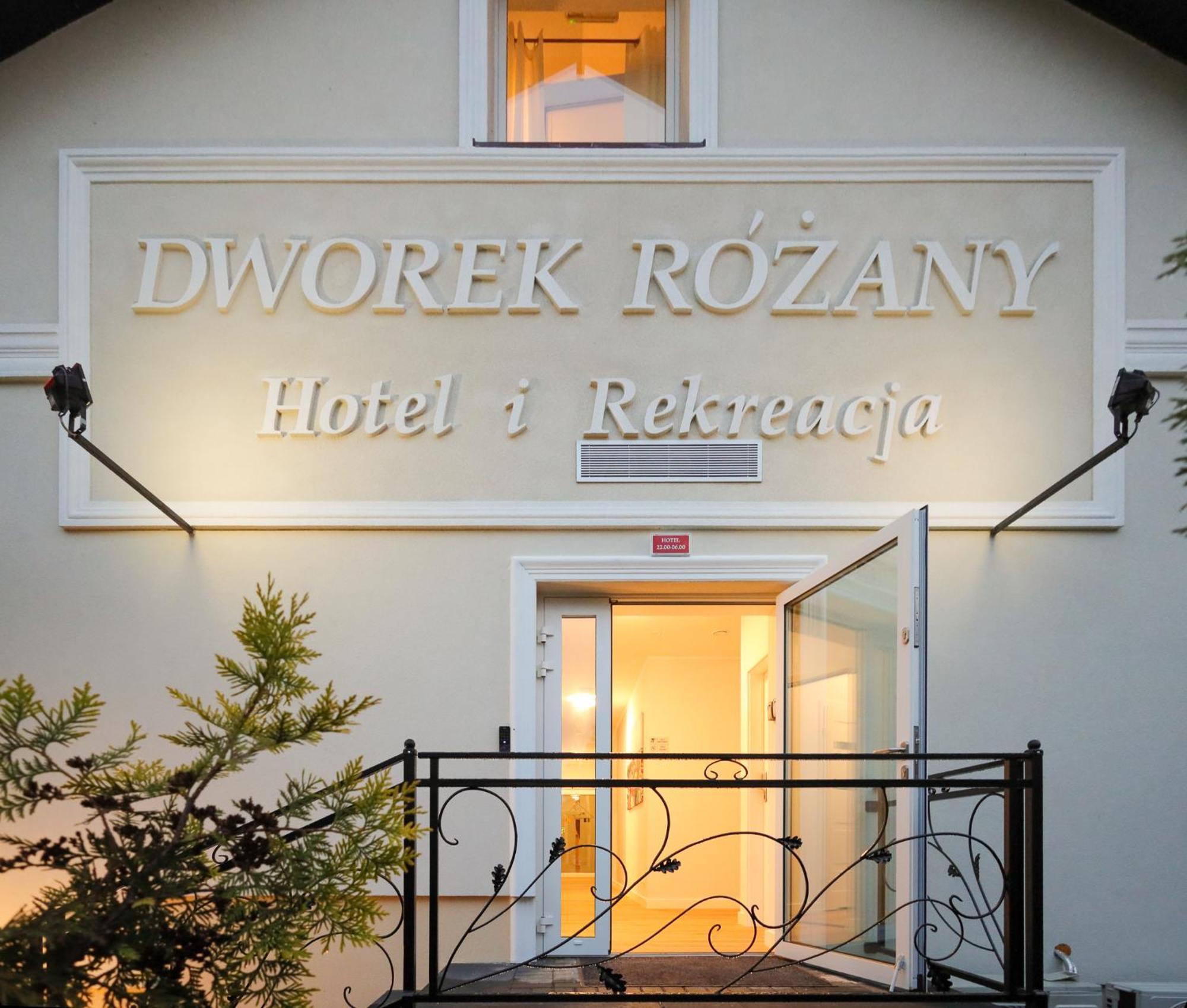 Dworek Rozany Hotel & Restauracja Namysłów Bagian luar foto
